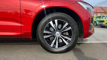 Volvo XC60 2.0 B5P Core 5dr AWD Geartronic