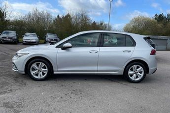 Volkswagen Golf 1.5 eTSI 150 Life 5dr DSG