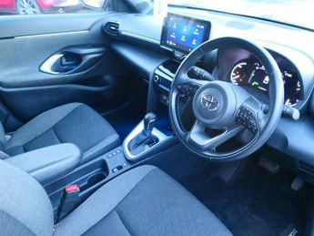 Toyota Yaris Cross 1.5 Hybrid Design 5dr CVT