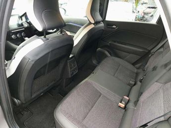 Renault Captur 1.6 E-Tech full hybrid 145 Techno 5dr Auto