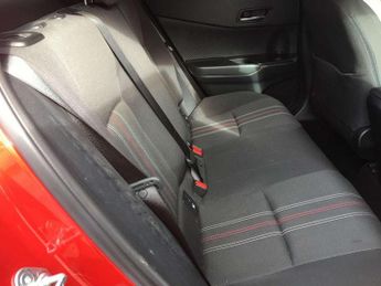 Toyota C-HR 1.8 Hybrid GR Sport 5dr CVT