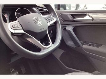 Volkswagen Tiguan 1.5 TSI 150 Life 5dr DSG