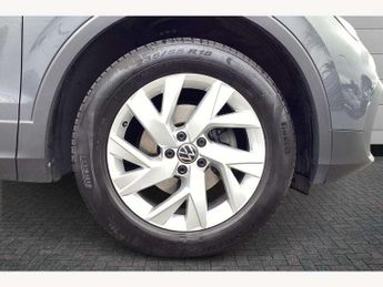 Volkswagen Tiguan 1.5 TSI 150 Life 5dr DSG