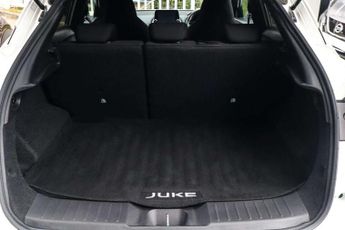 Nissan Juke 1.0 DiG-T 114 N-Connecta 5dr DCT