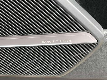 Audi Q5 55 TFSI e Quattro S Line Competition 5dr S Tronic