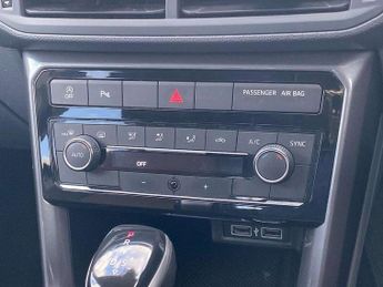 Volkswagen T-Cross 1.0 TSI 115 SEL 5dr DSG