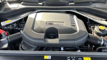 Land Rover Range Rover Sport 3.0 D300 Dynamic SE 5dr Auto