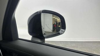 Volvo XC90 2.0 B5P Plus Dark 5dr AWD Geartronic