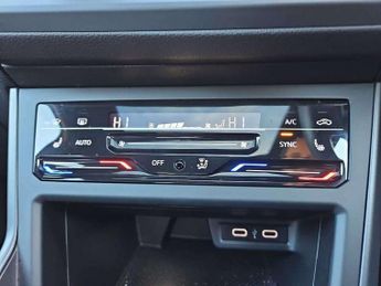 Volkswagen Polo 1.0 TSI 110 R-Line 5dr DSG