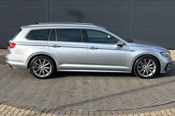 Volkswagen Passat Estate 2.0 TDI EVO SCR R-Line 5dr DSG