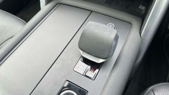 Land Rover Discovery 3.0 D350 Dynamic SE 5dr Auto