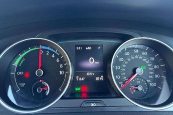 Volkswagen e-Golf 99kW e-Golf 35kWh 5dr Auto