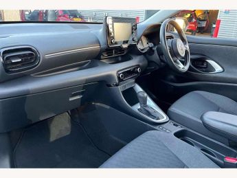 Toyota Yaris 1.5 Hybrid Icon 5dr CVT