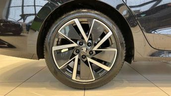 Skoda Octavia Estate 1.5 TSI 150 e-TEC Sportline 5dr DSG