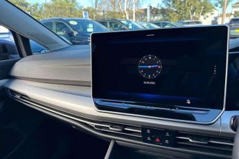 Volkswagen Golf 1.5 TSI 204 Match eHybrid 5dr DSG