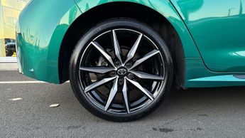 Toyota Corolla 1.8 Hybrid GR Sport 5dr CVT