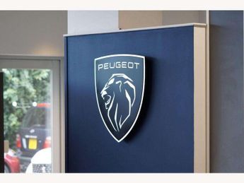 Peugeot 3008 1.2 PureTech Allure Premium 5dr EAT8