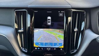 Volvo XC60 2.0 B5P Momentum 5dr AWD Geartronic