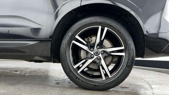 Volvo XC60 2.0 B4D R DESIGN 5dr AWD Geartronic
