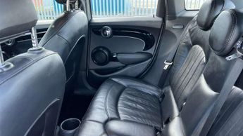 MINI Hatchback 5dr 1.5 Cooper Exclusive 5dr Auto