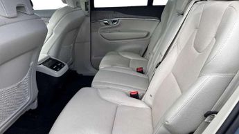 Volvo XC90 2.0 B5D [235] Plus Dark 5dr AWD Geartronic