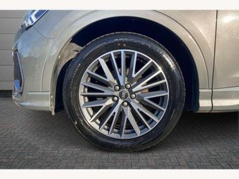 Audi Q3 35 TFSI S Line 5dr S Tronic