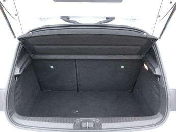 Renault Clio 1.6 E-TECH full hybrid 145 Techno 5dr Auto