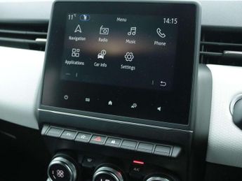 Renault Clio 1.6 E-TECH full hybrid 145 Techno 5dr Auto