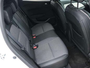 Renault Clio 1.6 E-TECH full hybrid 145 Techno 5dr Auto