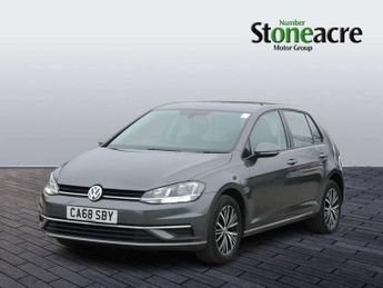 Volkswagen Golf 1.6 TDI SE [Nav] 5dr DSG