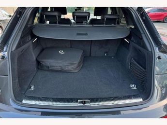 Audi Q5 55 TFSI e Quattro S Line Competition 5dr S Tronic