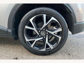 Toyota C-HR 1.8 Hybrid Design 5dr CVT