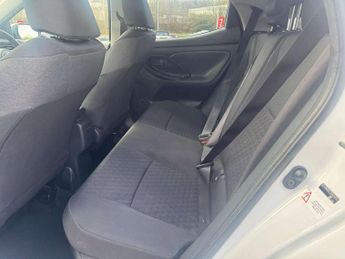 Toyota Yaris 1.5 Hybrid Design 5dr CVT