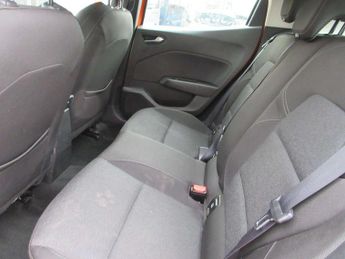 Renault Clio 1.6 E-TECH full hybrid 145 Evolution 5dr Auto