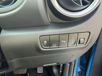 Hyundai Kona 1.6 GDi Hybrid Premium 5dr DCT