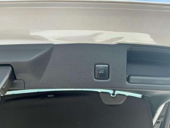 Ford Kuga 2.5 FHEV ST-Line X Edition 5dr CVT