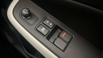 Suzuki Swift 1.2 Dualjet 83 12V Hybrid SZ-T 5dr Auto