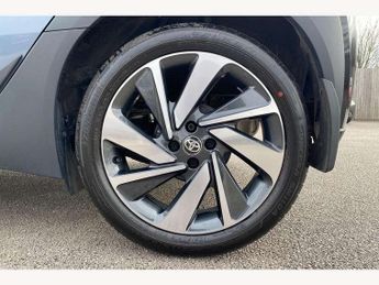 Toyota Aygo X 1.0 VVT-i Edge 5dr Auto