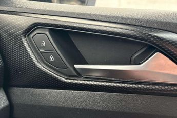 Volkswagen T-Cross 1.0 TSI 110 SE 5dr DSG