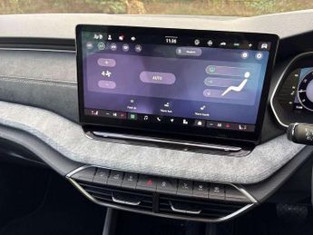 Skoda Octavia Estate 2.0 TDI 150 SE L 5dr DSG