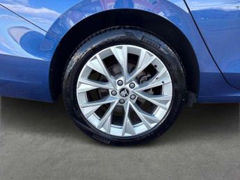 Skoda Superb 2.0 TDI SE L 5dr DSG