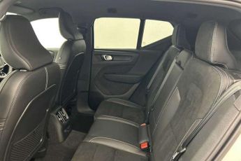 Volvo XC40 Recharge 1.5 T4 Recharge PHEV R DESIGN 5dr Auto