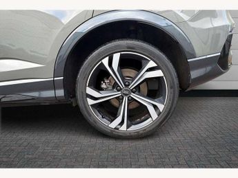 Audi Q3 45 TFSI Quattro Edition 1 5dr S Tronic