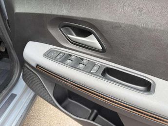 Dacia Jogger 1.6 HEV Extreme 5dr Auto