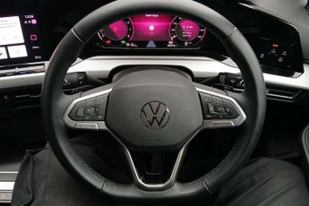 Volkswagen Golf 1.5 eTSI 150 Life 5dr DSG