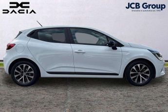 Renault Clio 1.6 E-TECH full hybrid 145 Evolution 5dr Auto