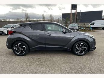 Toyota C-HR 2.0 Hybrid Dynamic 5dr CVT