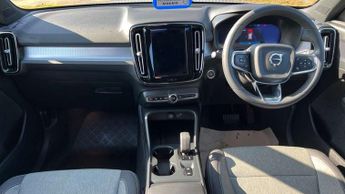 Volvo XC40 2.0 B3P Core 5dr Auto