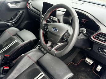 Ford Puma ST 1.0 EcoBoost Hybrid mHEV ST 5dr DCT