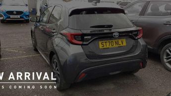 Toyota Yaris 1.5 Hybrid Design 5dr CVT
